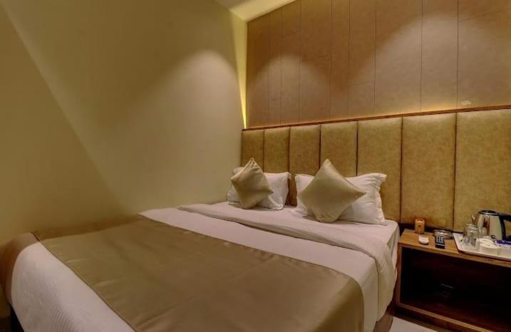 Hotel Amber Suite Near Mumbai Airport Ngoại thất bức ảnh
