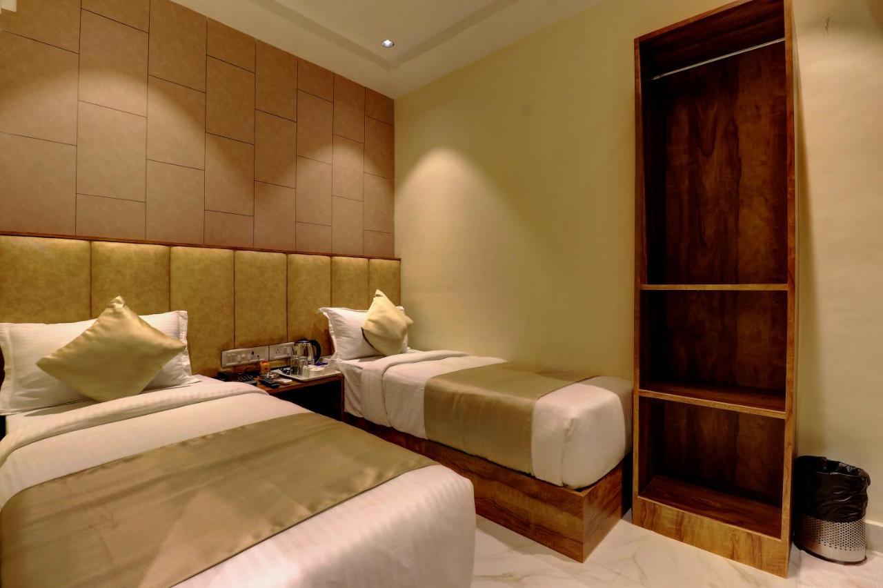 Hotel Amber Suite Near Mumbai Airport Ngoại thất bức ảnh